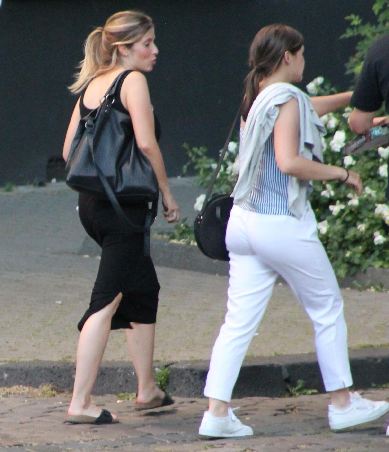 Chicas sinceras voyeur de chicas adolescentes
