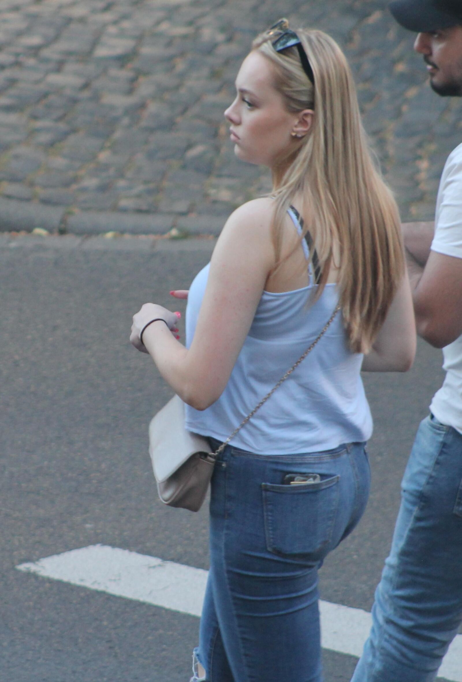 Chicas sinceras voyeur de chicas adolescentes