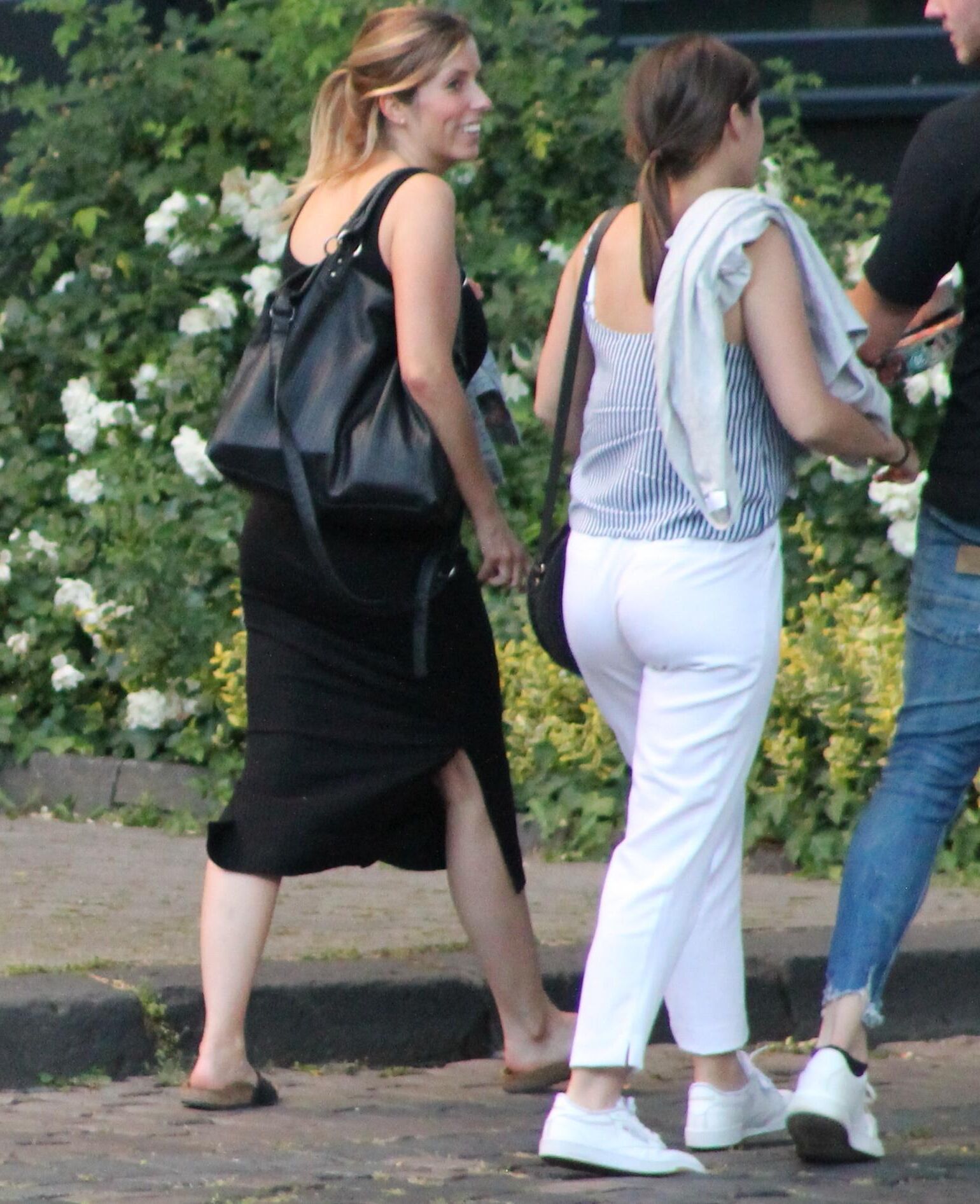 Chicas sinceras voyeur de chicas adolescentes