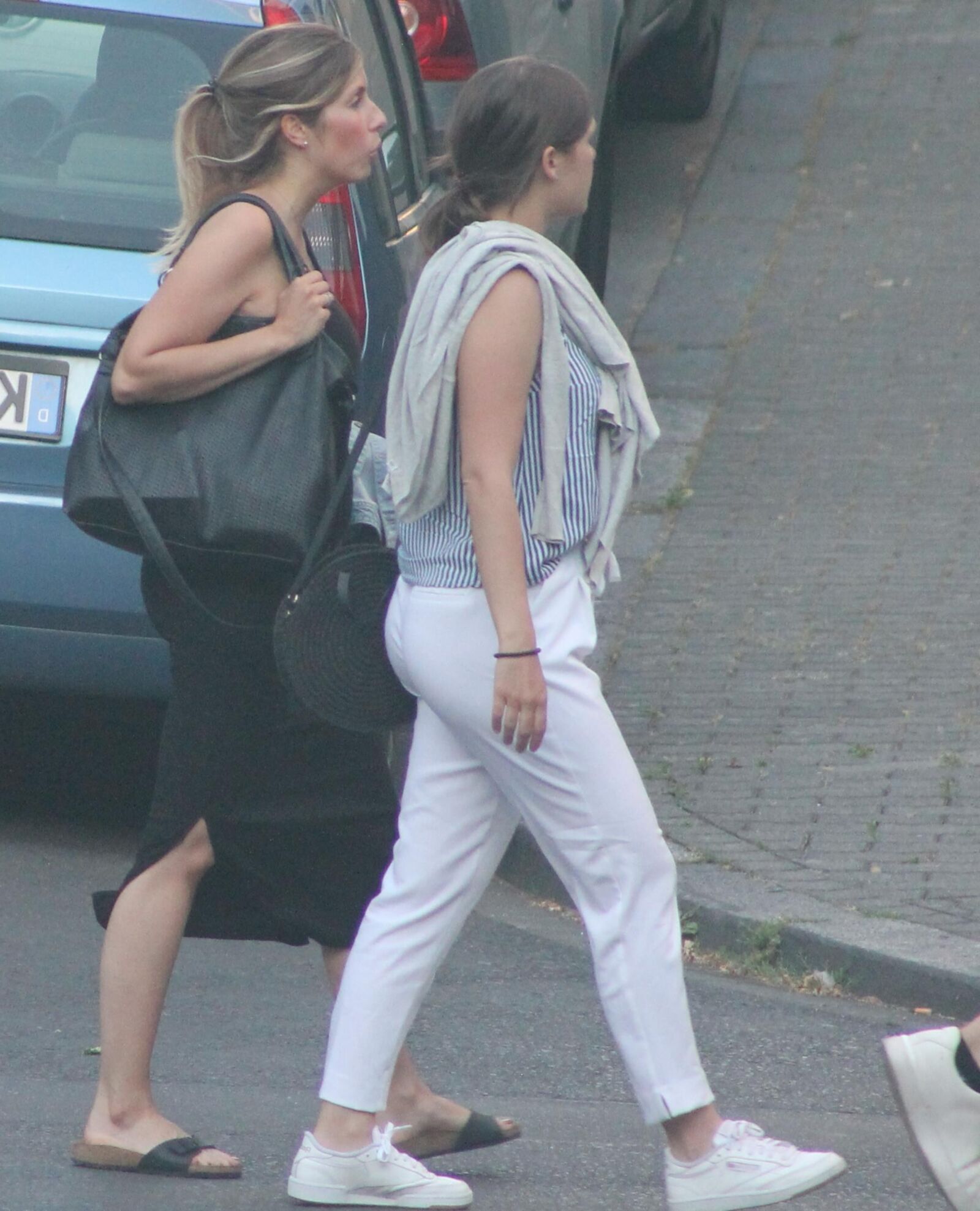 Chicas sinceras voyeur de chicas adolescentes