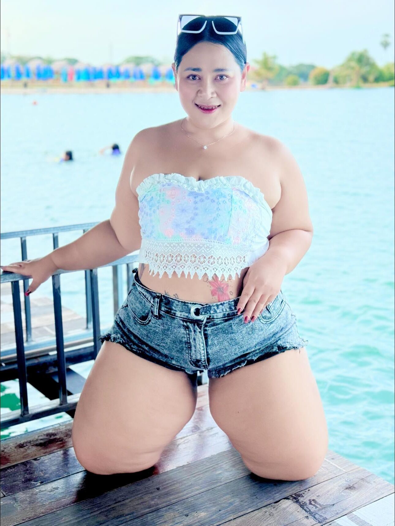 Niña gorda asiática