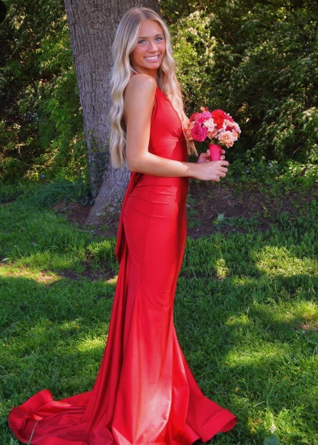 Prom queen 