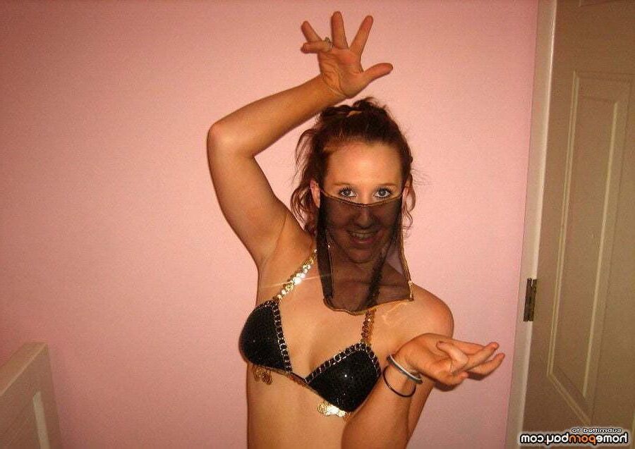 AMA Harem Dancer + Christmas GF