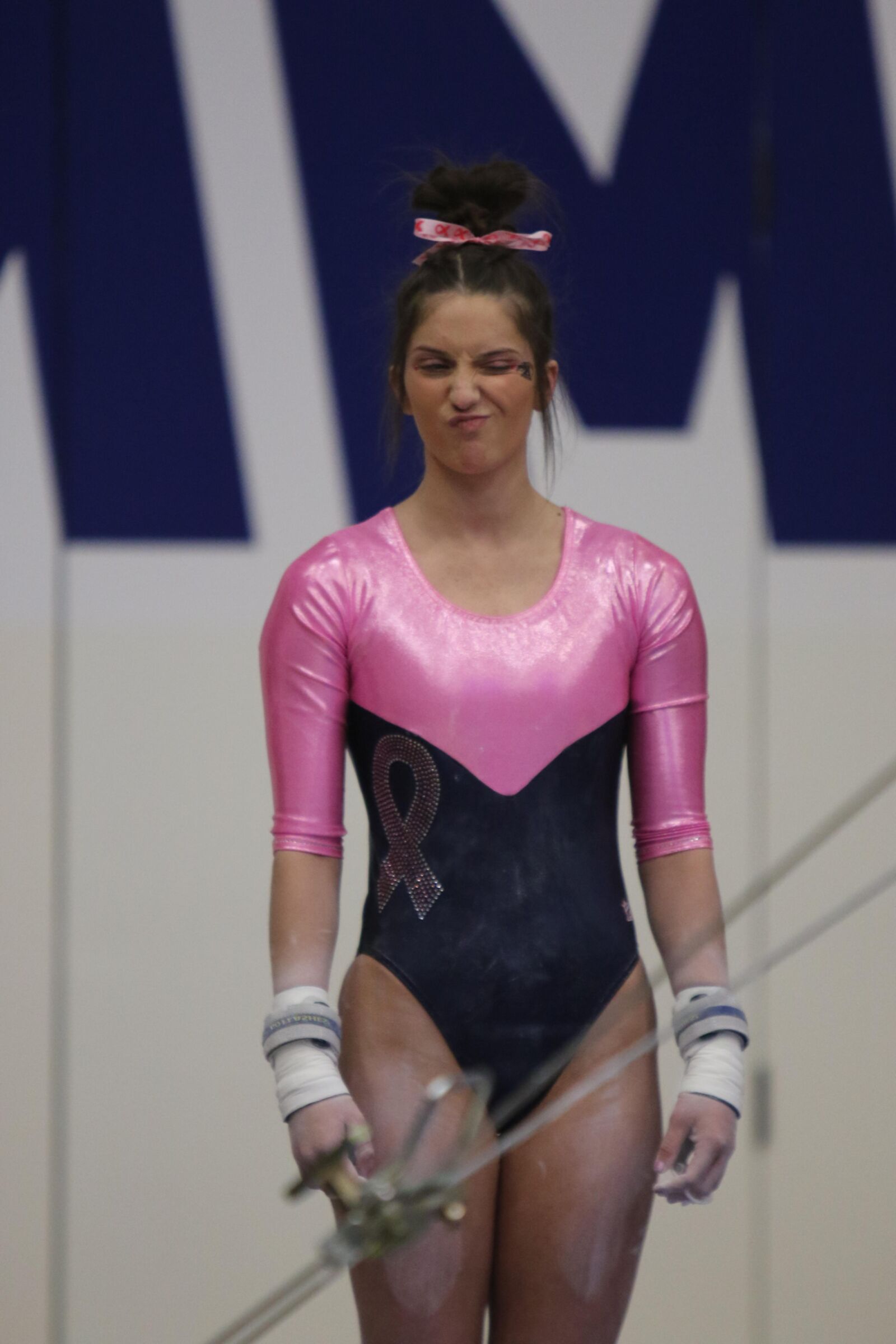Parte de gimnastas universitarias muy calientes