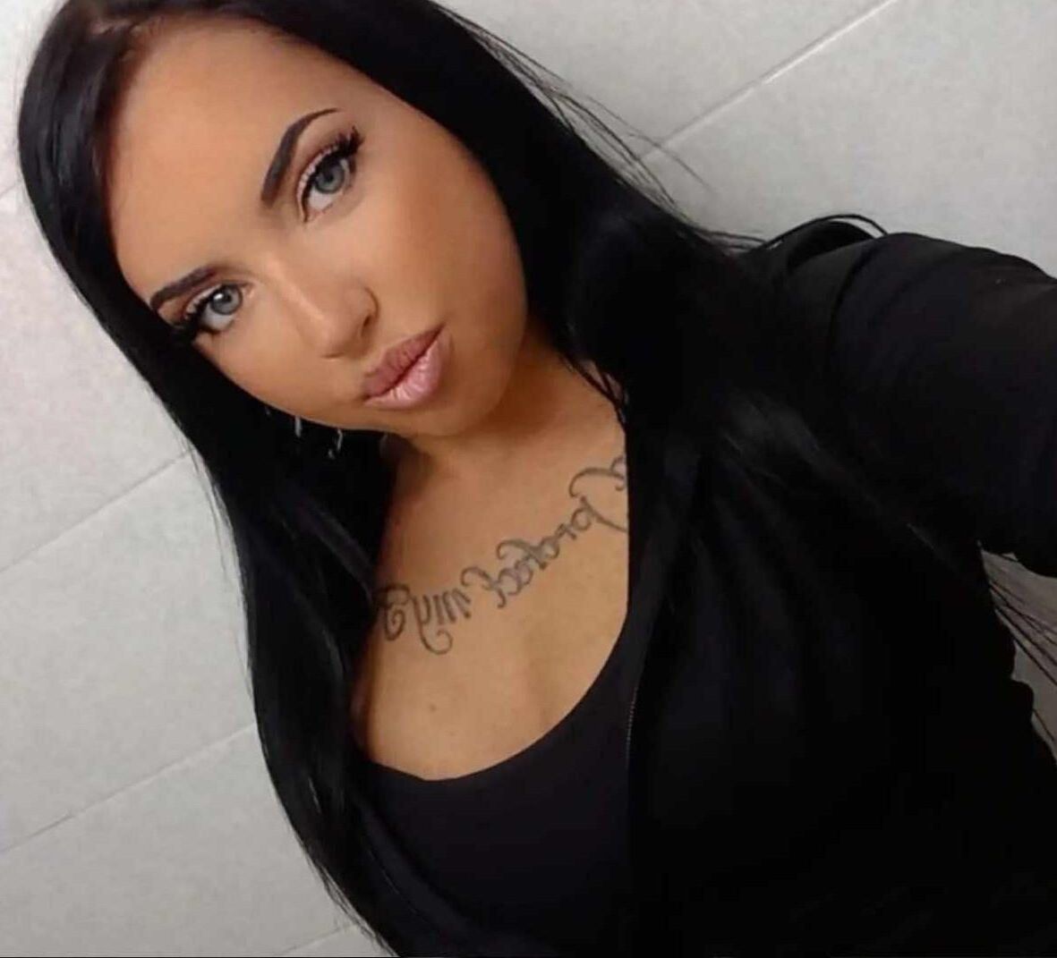 Deutsche Amateur Hure Isy, em Unseren Hurenstall Zum Hengst