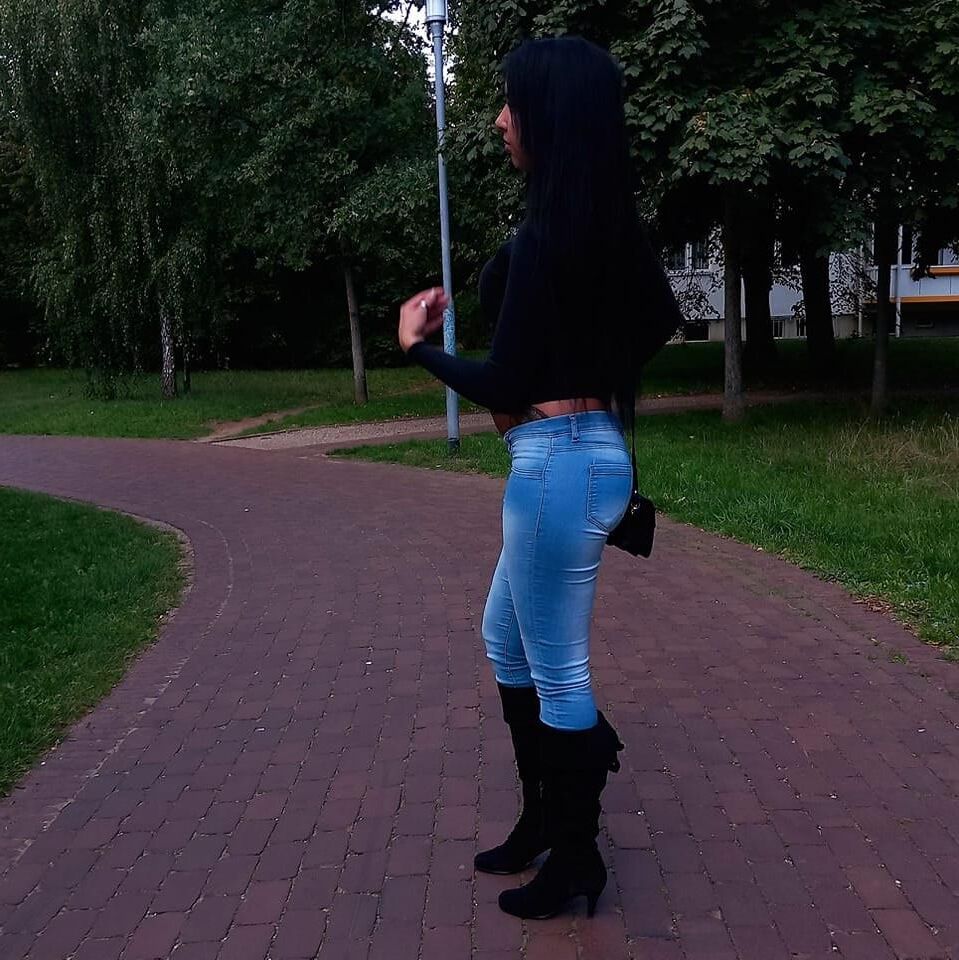 Deutsche Amateur Hure Isy, em Unseren Hurenstall Zum Hengst