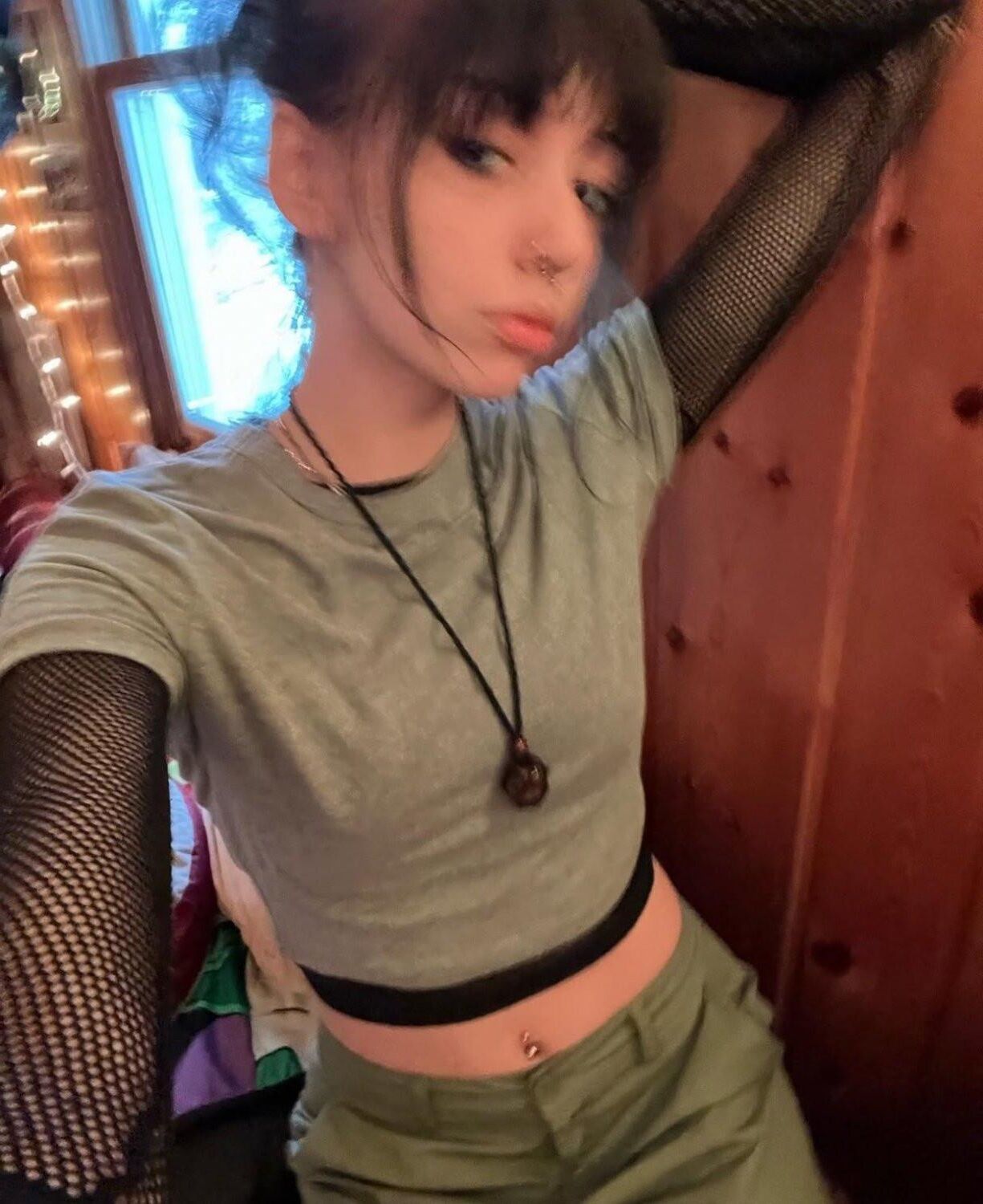 Vivianna yo Goth Webslut Exposed