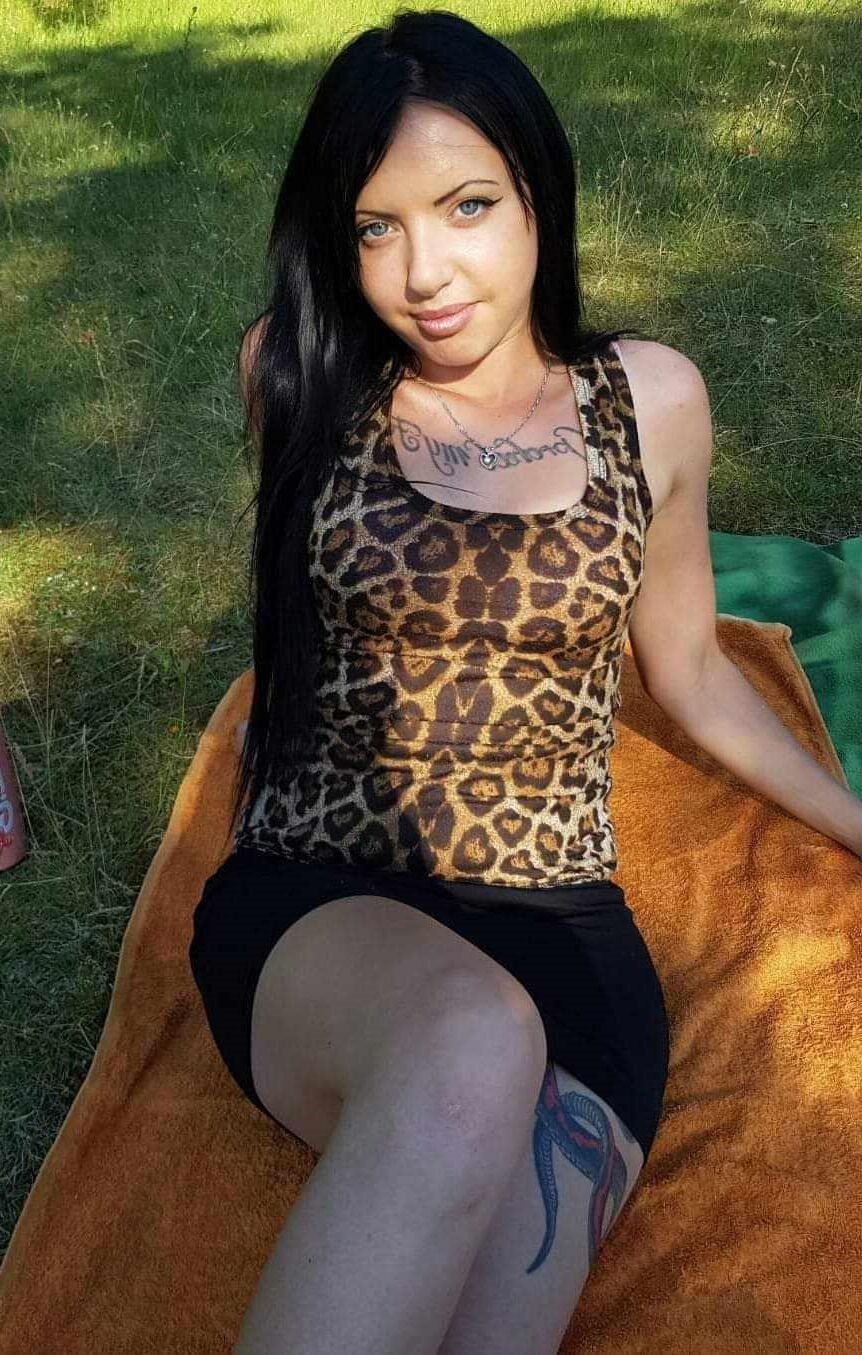 Deutsche Amateur Hure Isy, em Unseren Hurenstall Zum Hengst