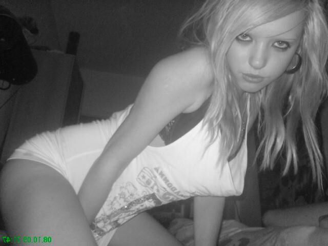 Deutsche Amateur Hure Isy, em Unseren Hurenstall Zum Hengst