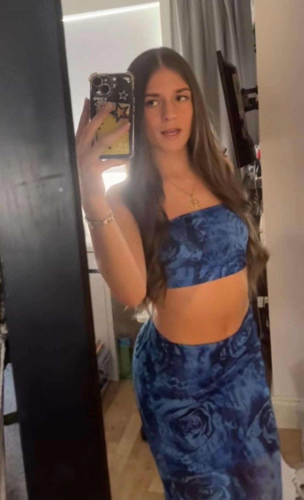 Wiktoria Teen Cunt. Интернет владеет вами, теперь вы просто раскачиваете топливо