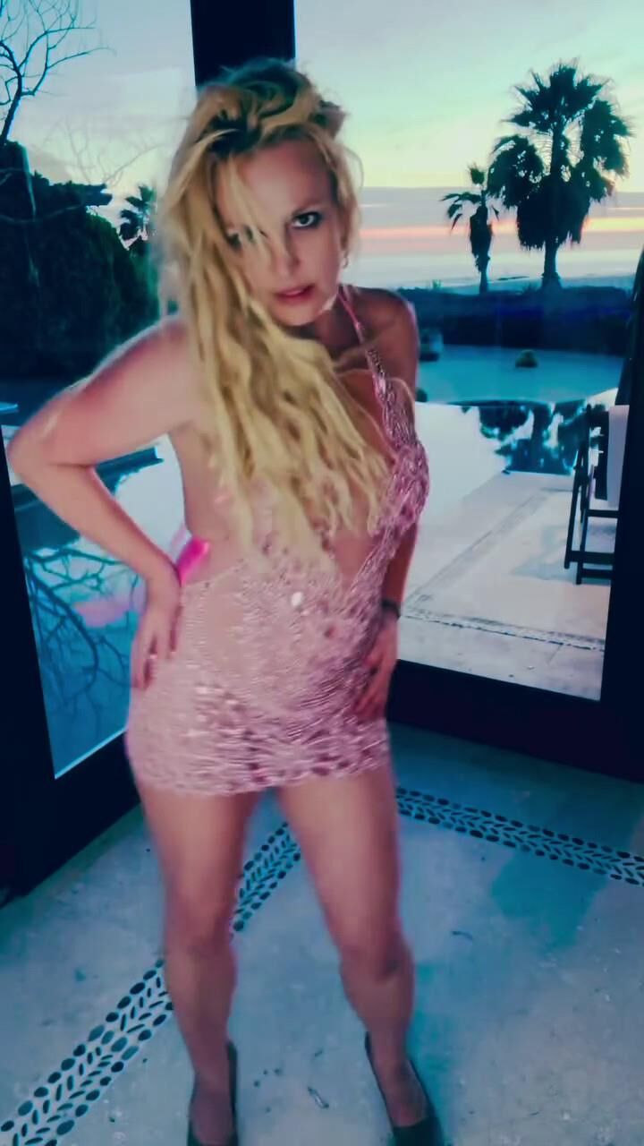 Vários