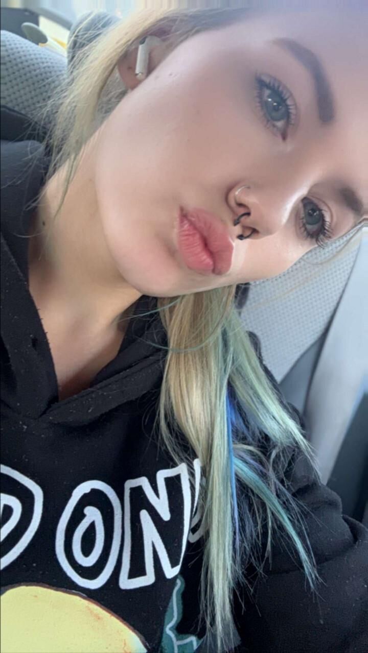 Amber é um vendedor de Snapchat sacanagem