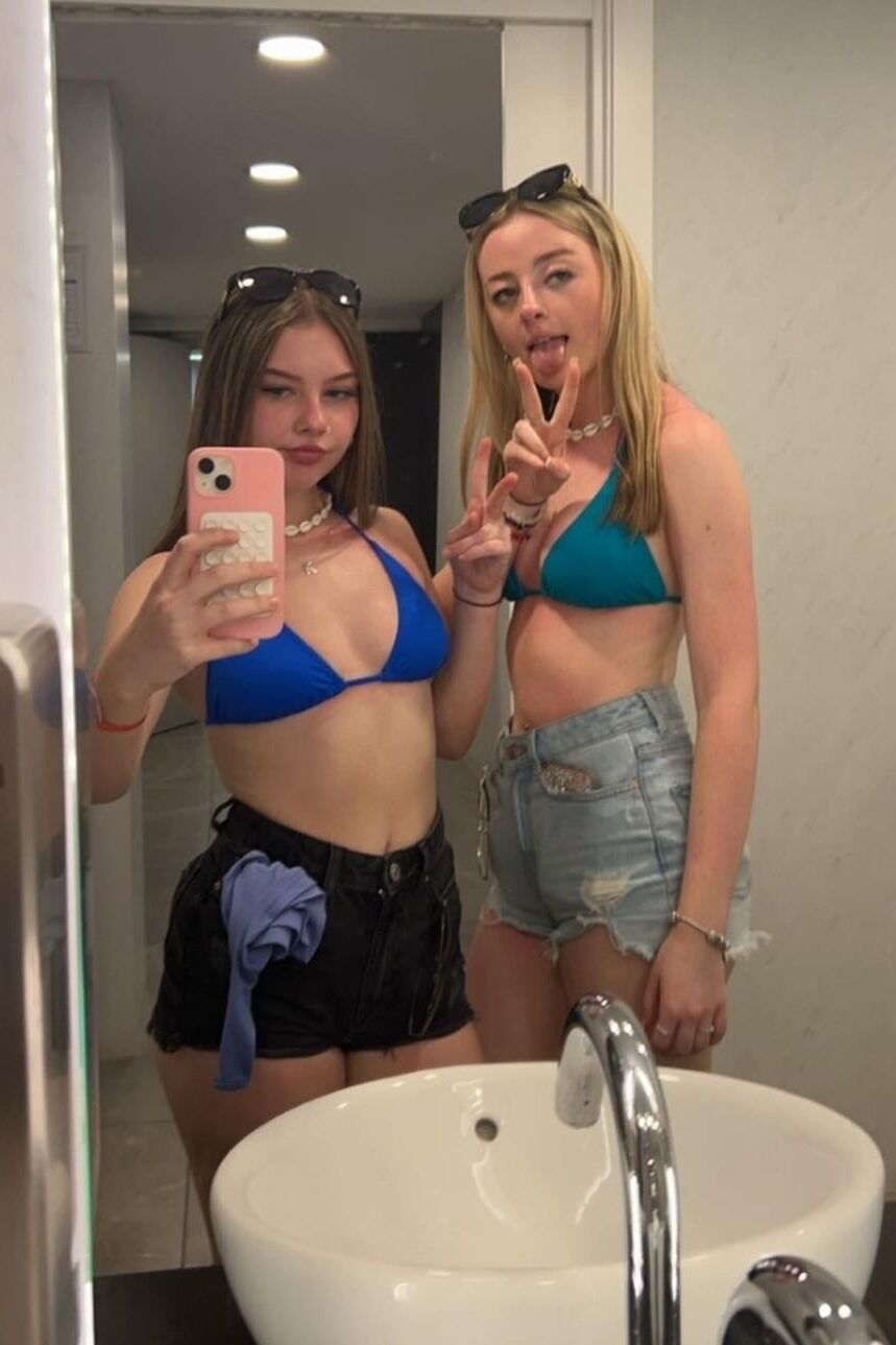 Amelia você pertence ao imagefap pervertida agora sua boceta adolescente
