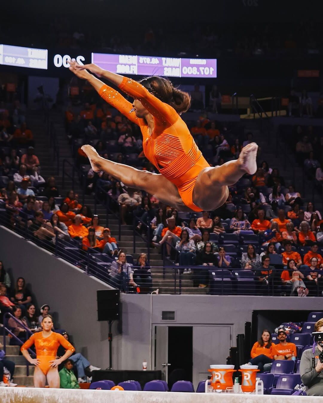 ¡Vuele al fin de semana con gimnastas! 