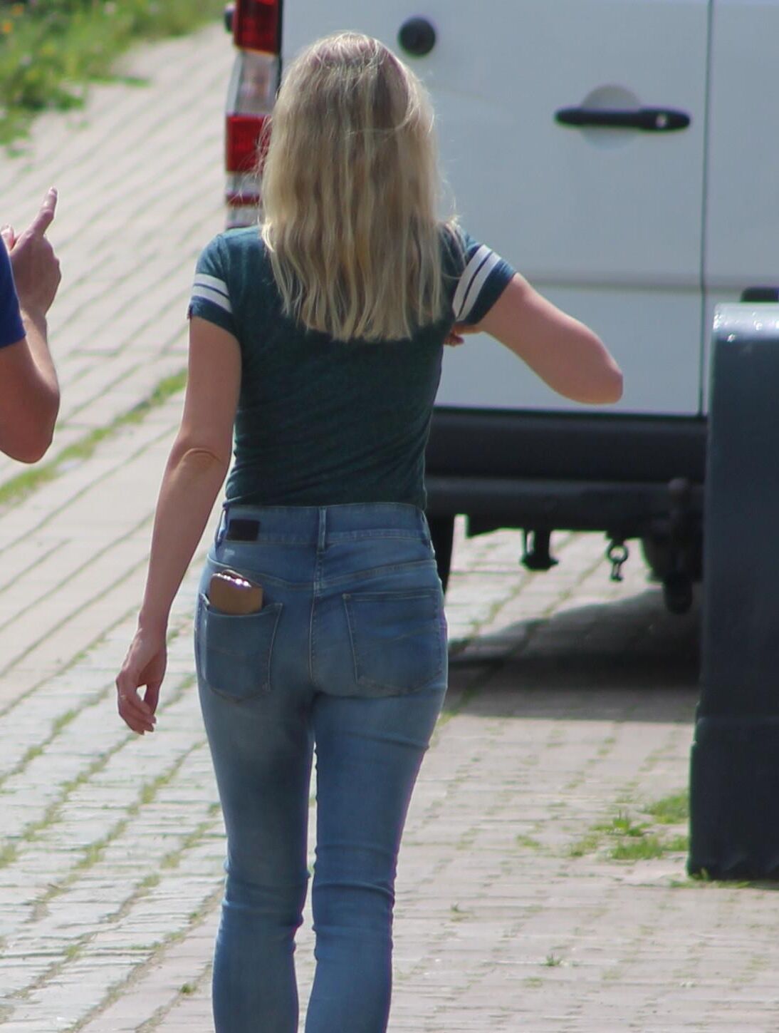 Voyeur de rua adolescente de meninas sinceras