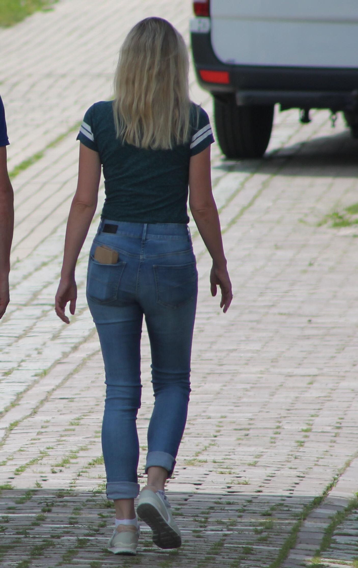 Voyeur de rua adolescente de meninas sinceras