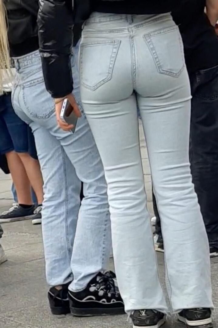 Streetgirls 