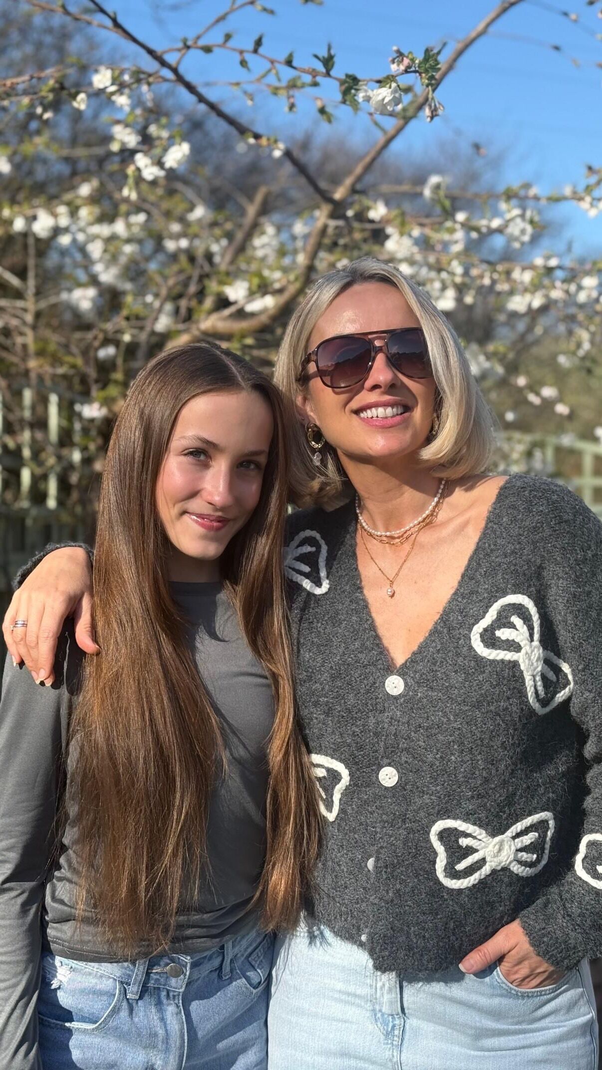 Mothers & their Sexy Daughters Jun