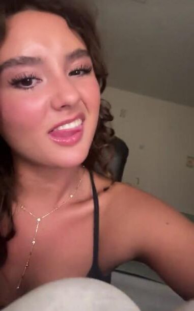 Xbellaroax