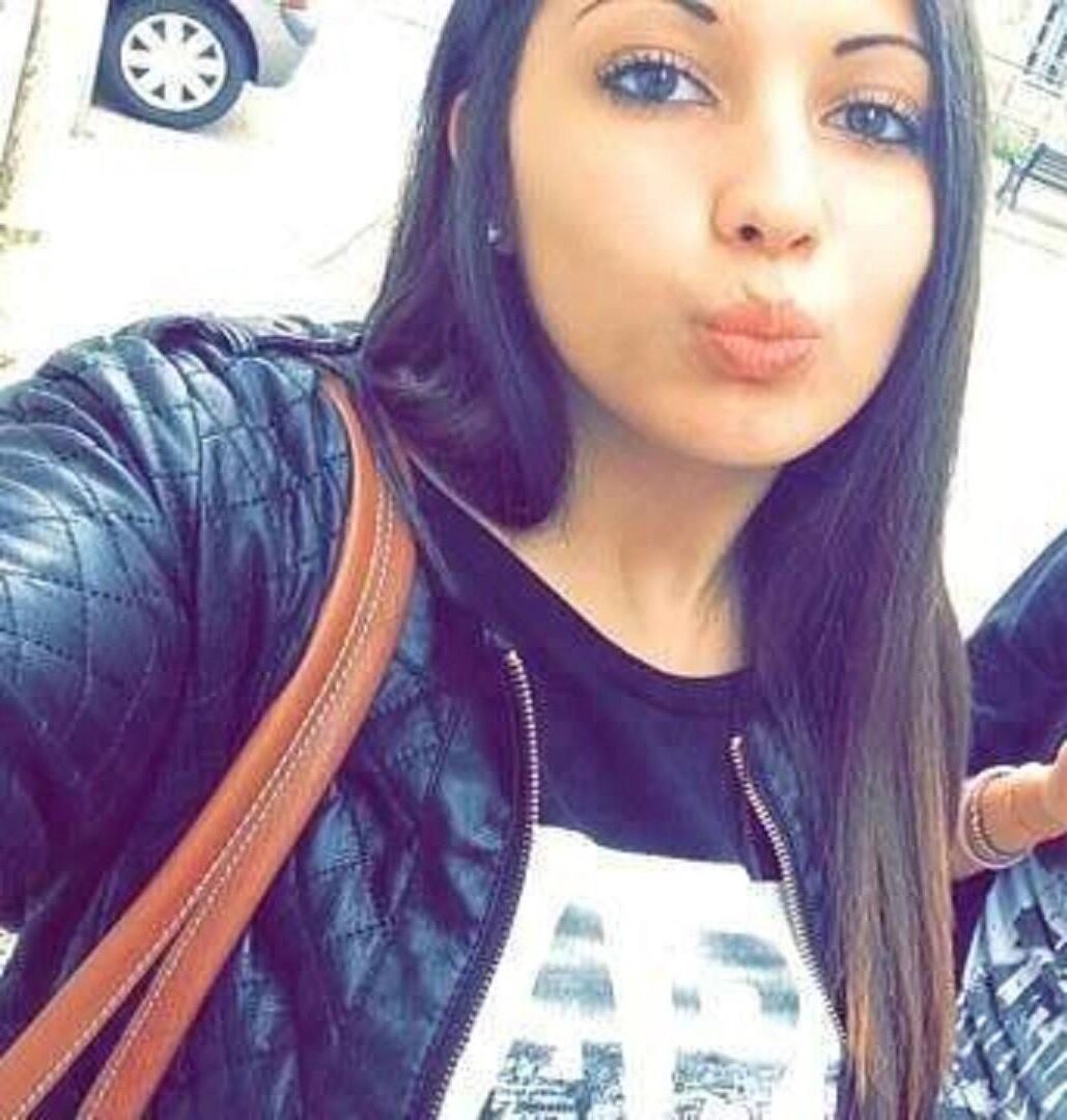 Inès