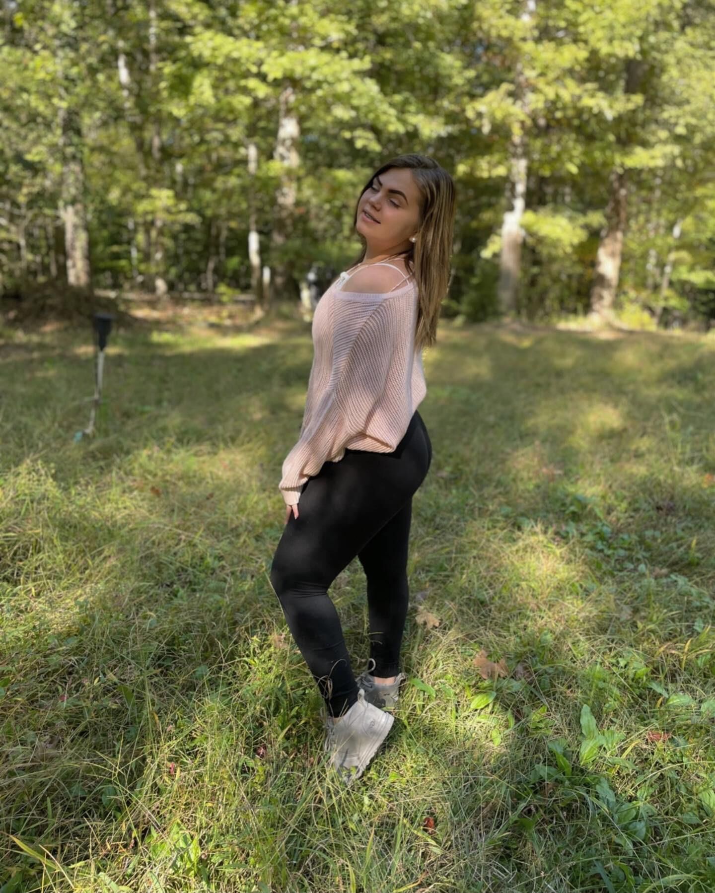 College Snowbunny PAWG for BBC: Heidi