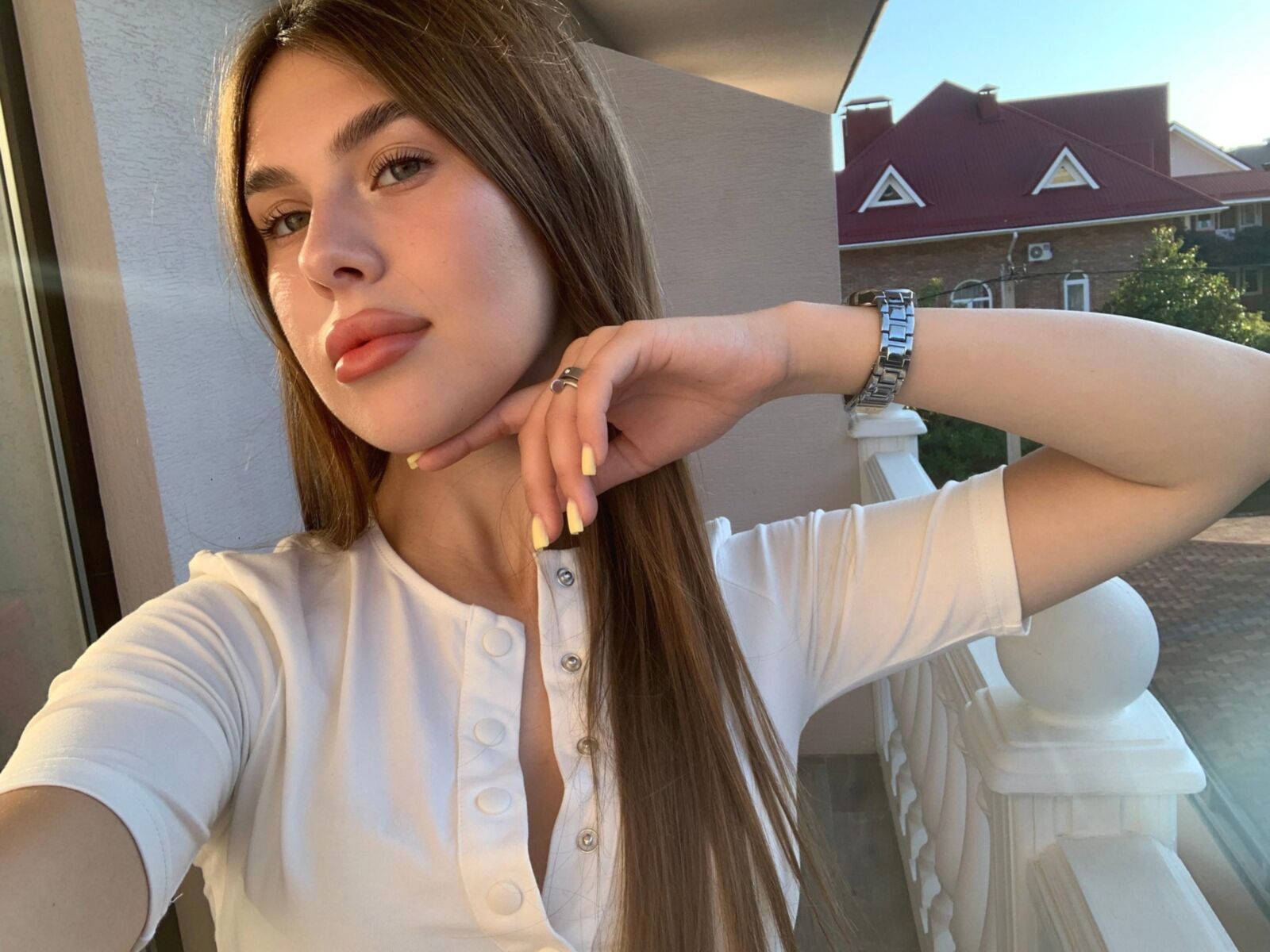 Не обнаженные подруги смешаны