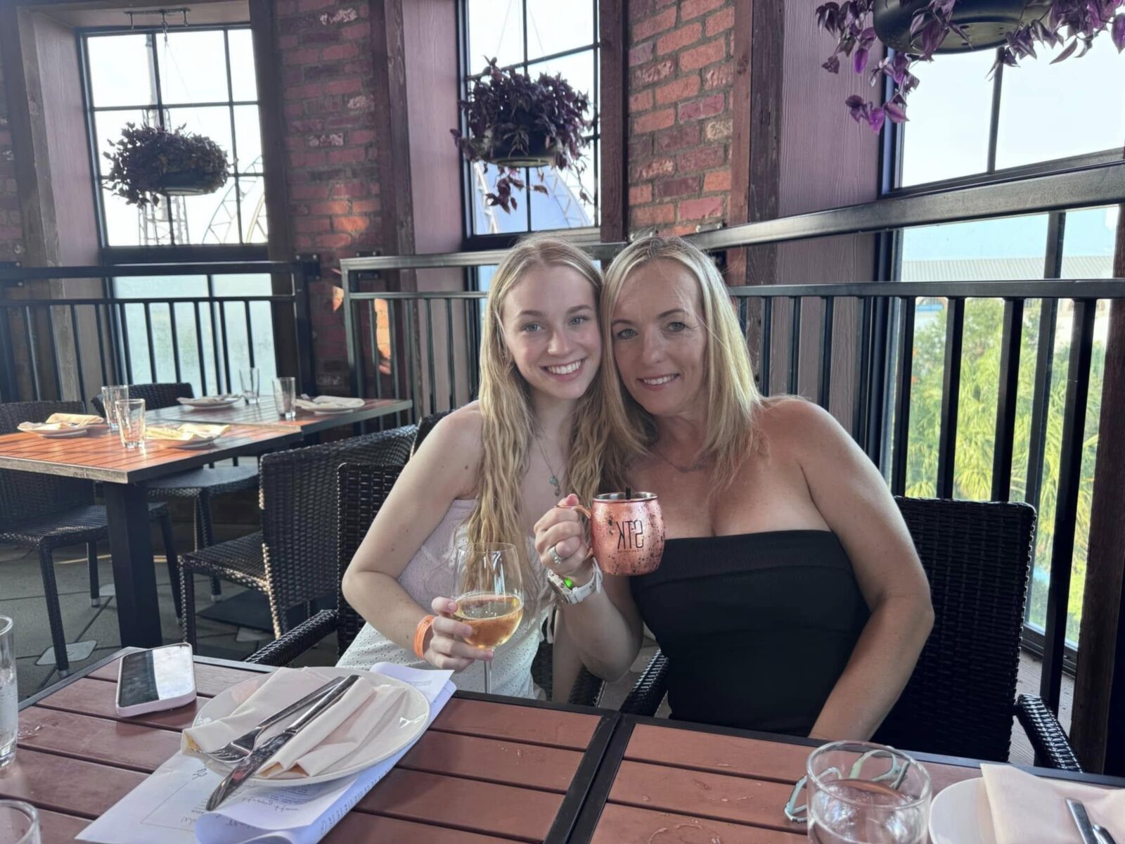 Mothers & their Sexy Daughters Jun