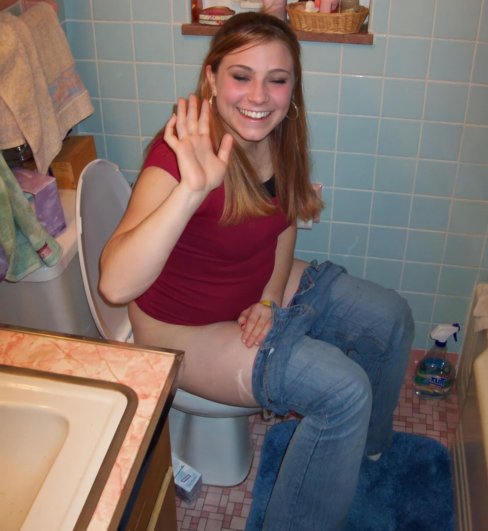 Toilet Bowl Girls 