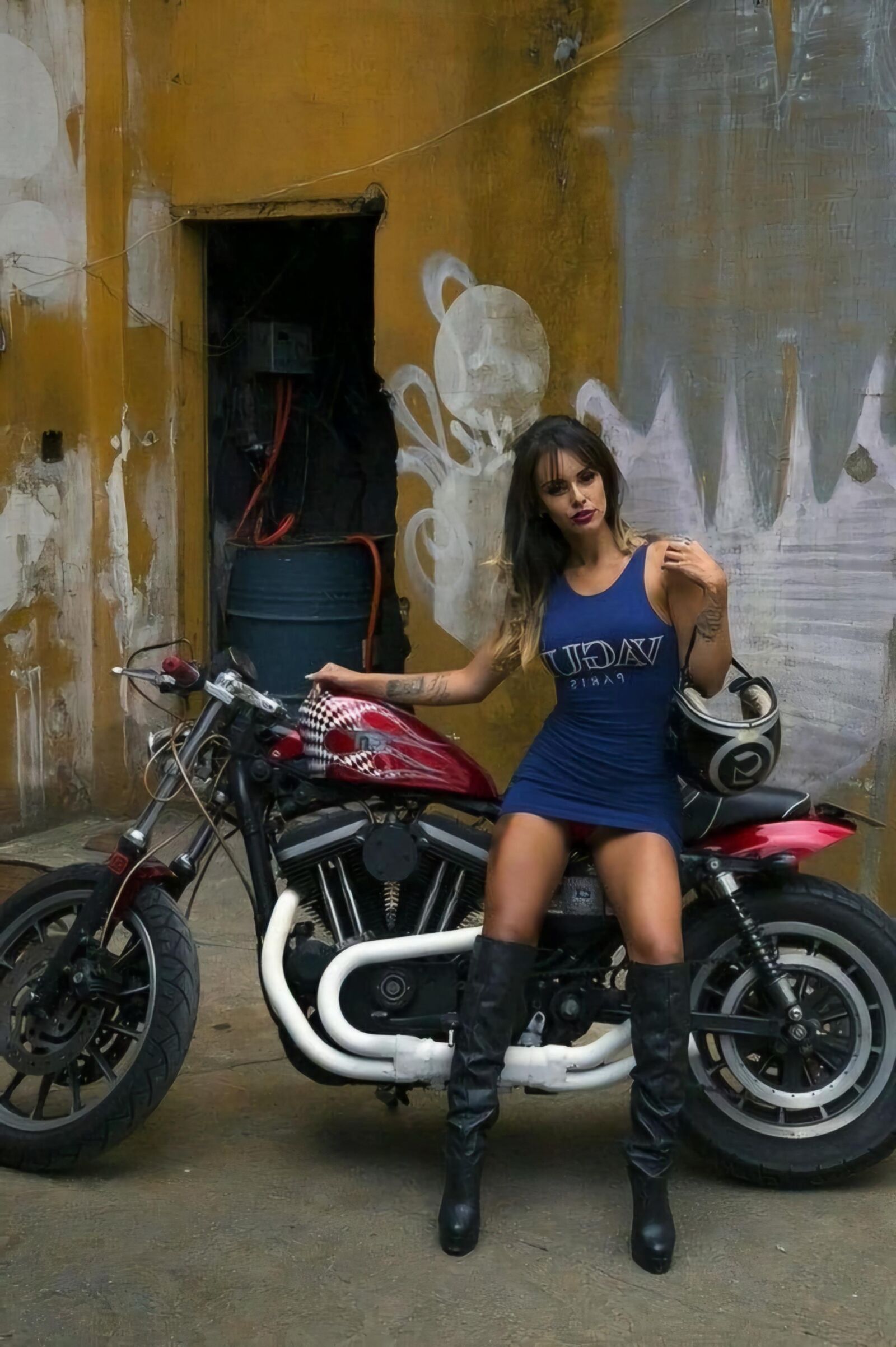 Biker Chicks Moto Girls 