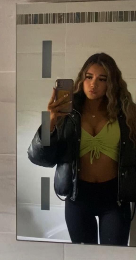 Bomba de sexo adolescente de Kate Latina Este adolescente é especial