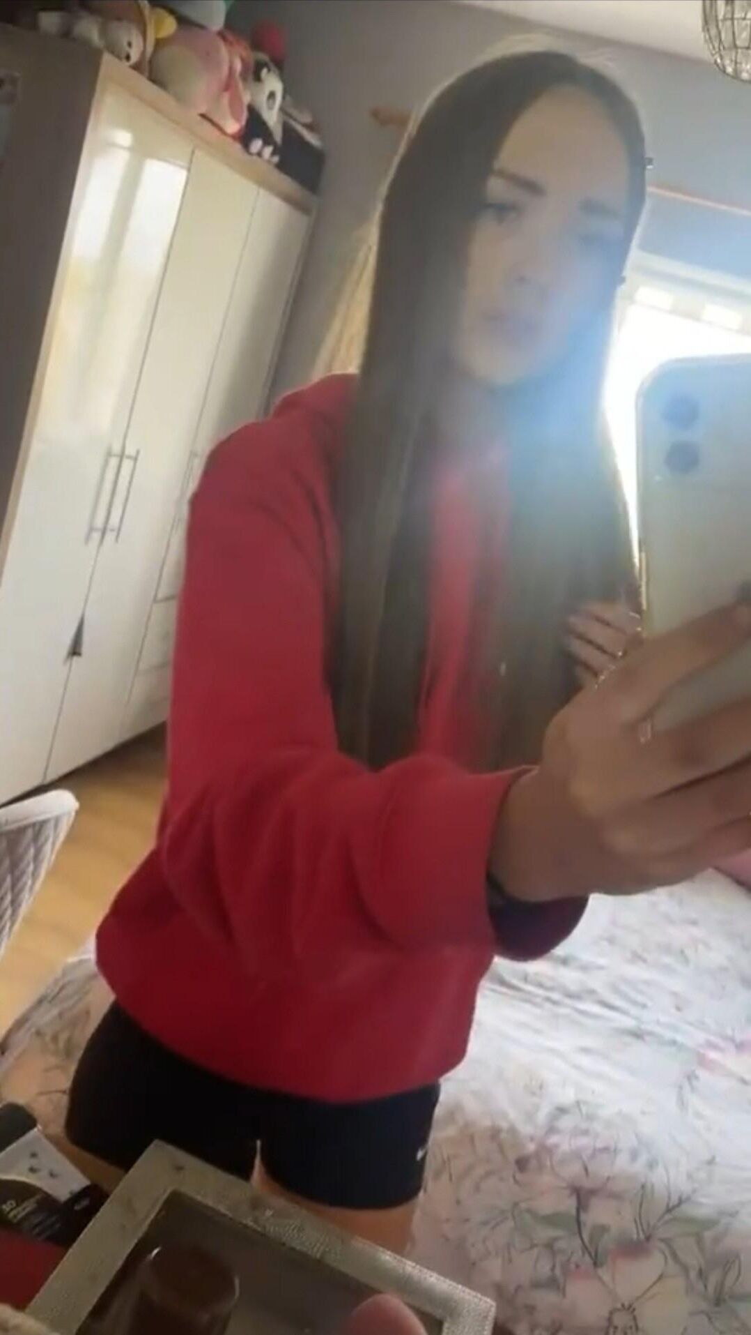 Use essas máquinas de foda adolescente aisling e shauna para gozar