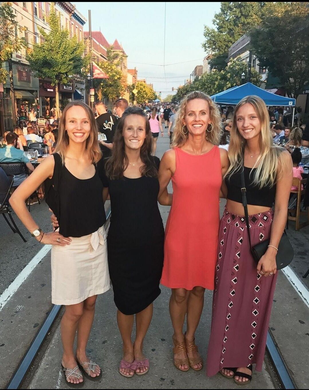 Mothers & their Sexy Daughters Jun