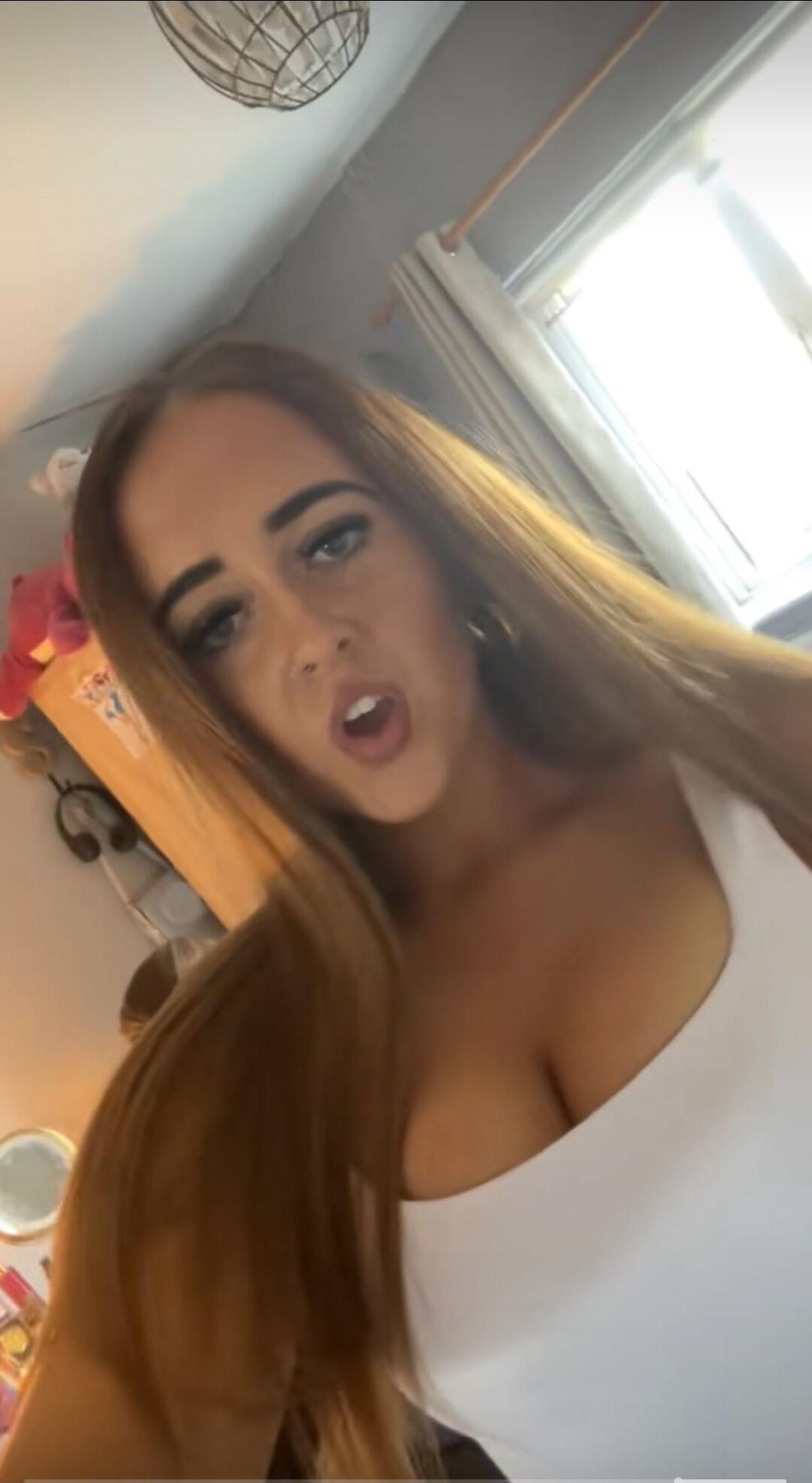Use essas máquinas de foda adolescente aisling e shauna para gozar