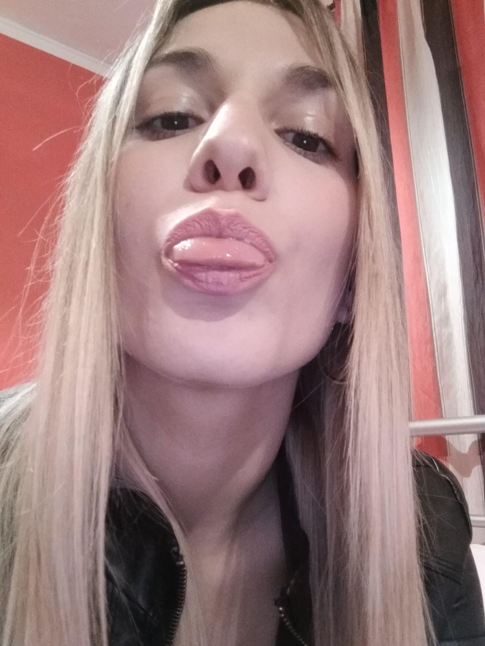 Minha esposa para comentários!