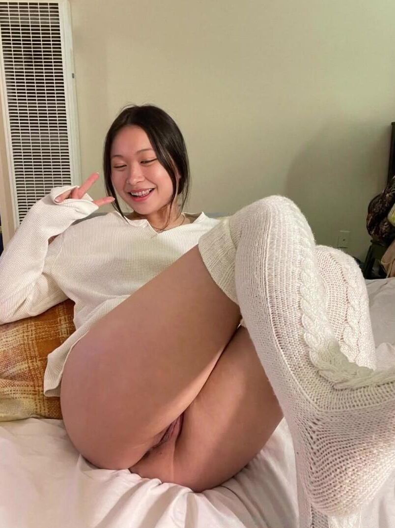 Muñeca de mierda asiática de papá
