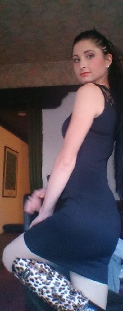 Carmen Bare Hooker Zurique