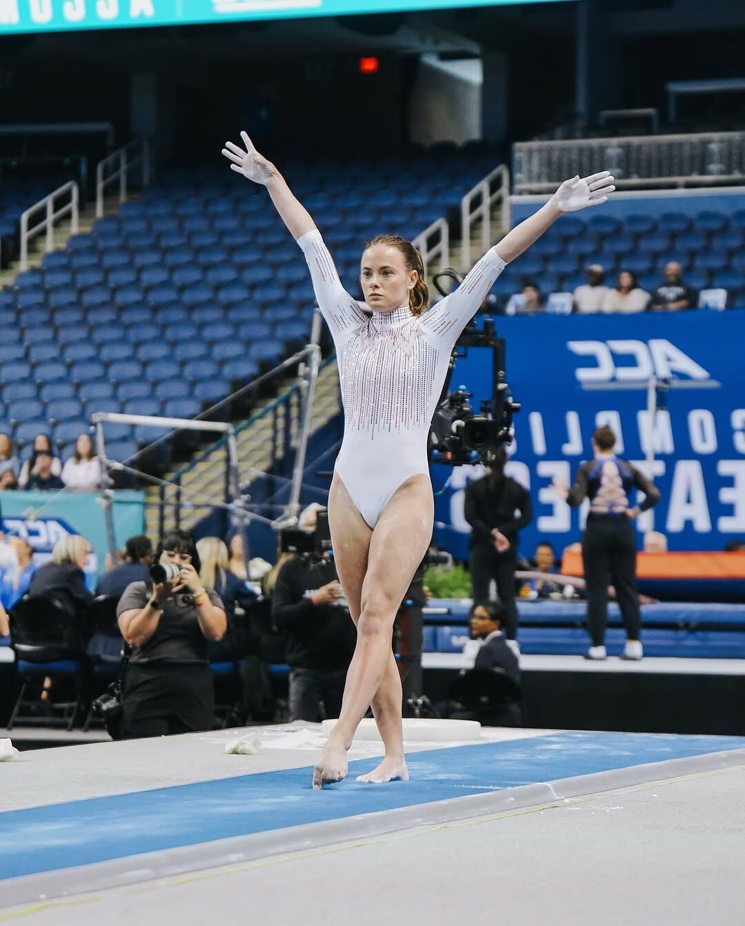 ¡Vuele al fin de semana con gimnastas! 