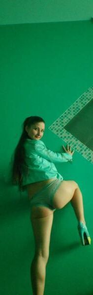 Carmen Bare Hooker Zurique