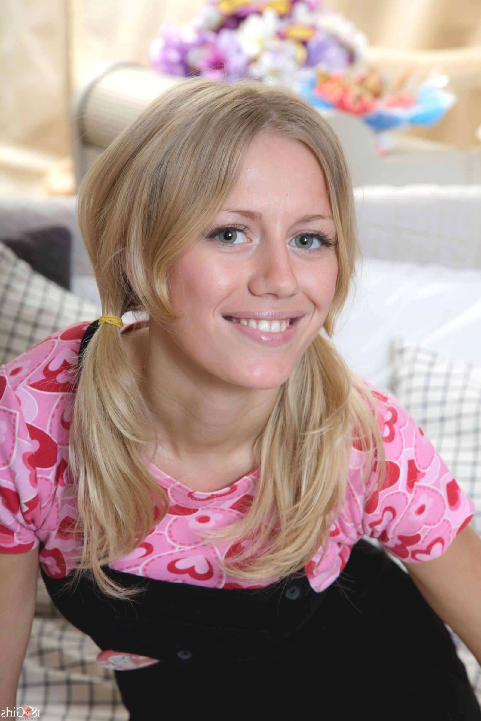 xgirls kelsie