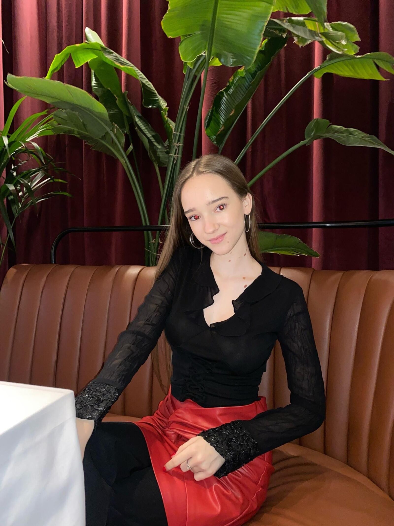 Non Nude Daughter