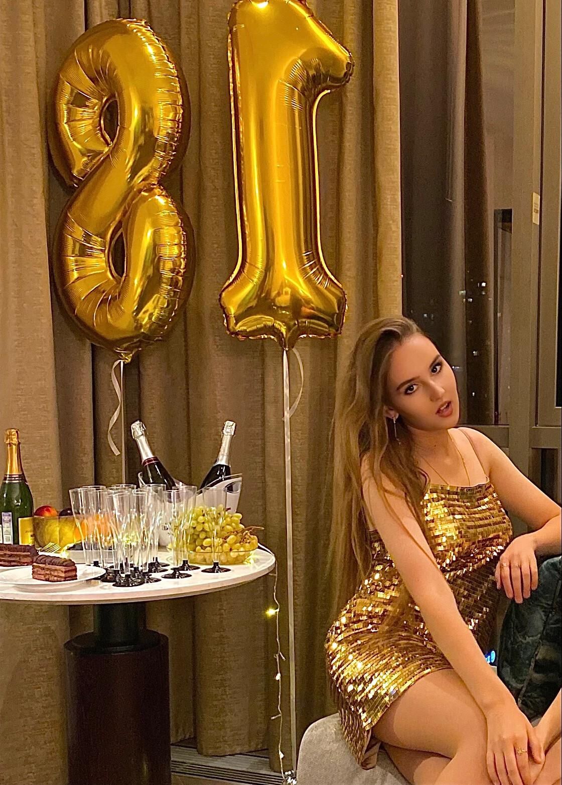 Non Nude Sisters th Birthday
