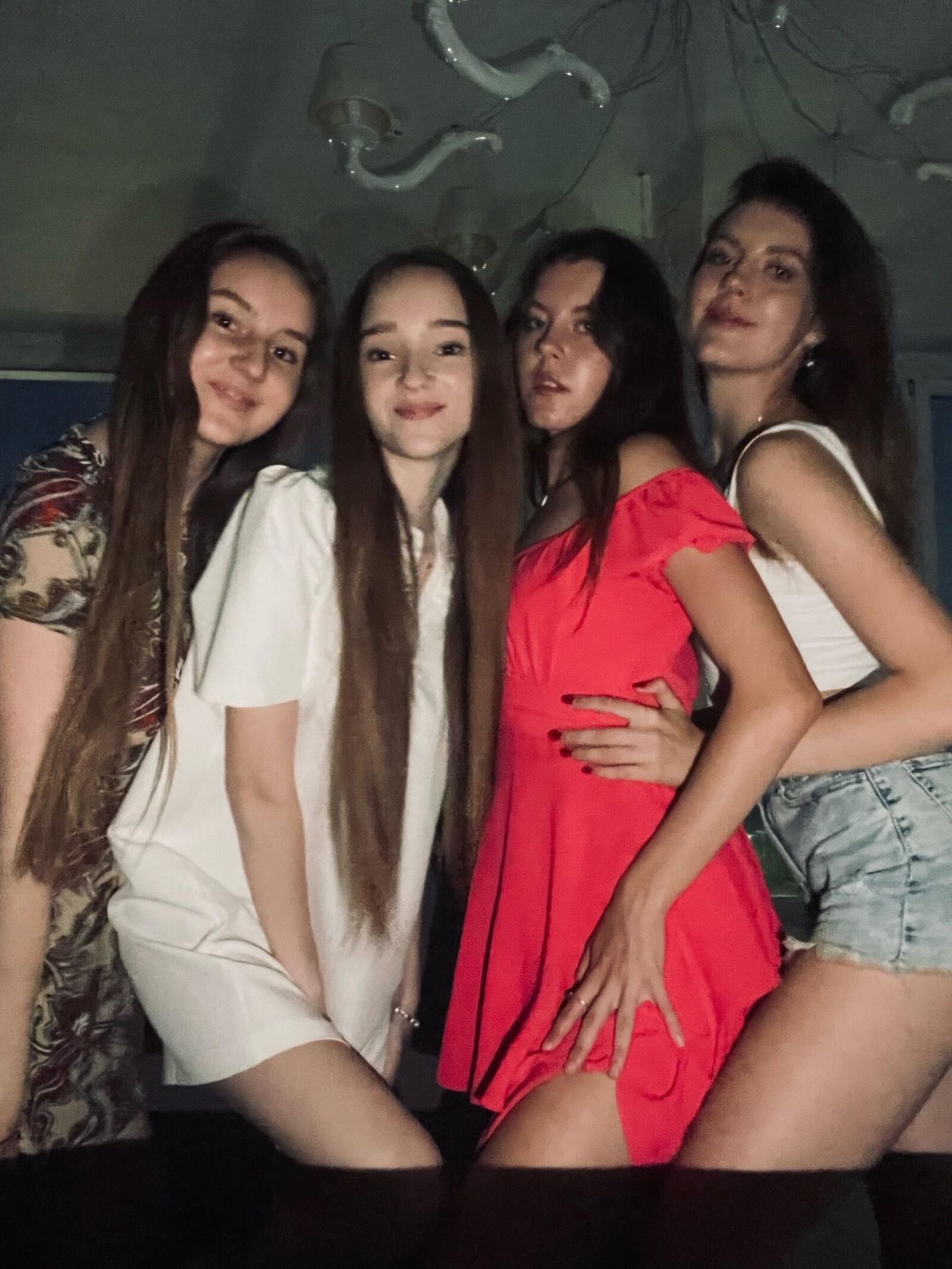 Non Nude Sisters And Friends