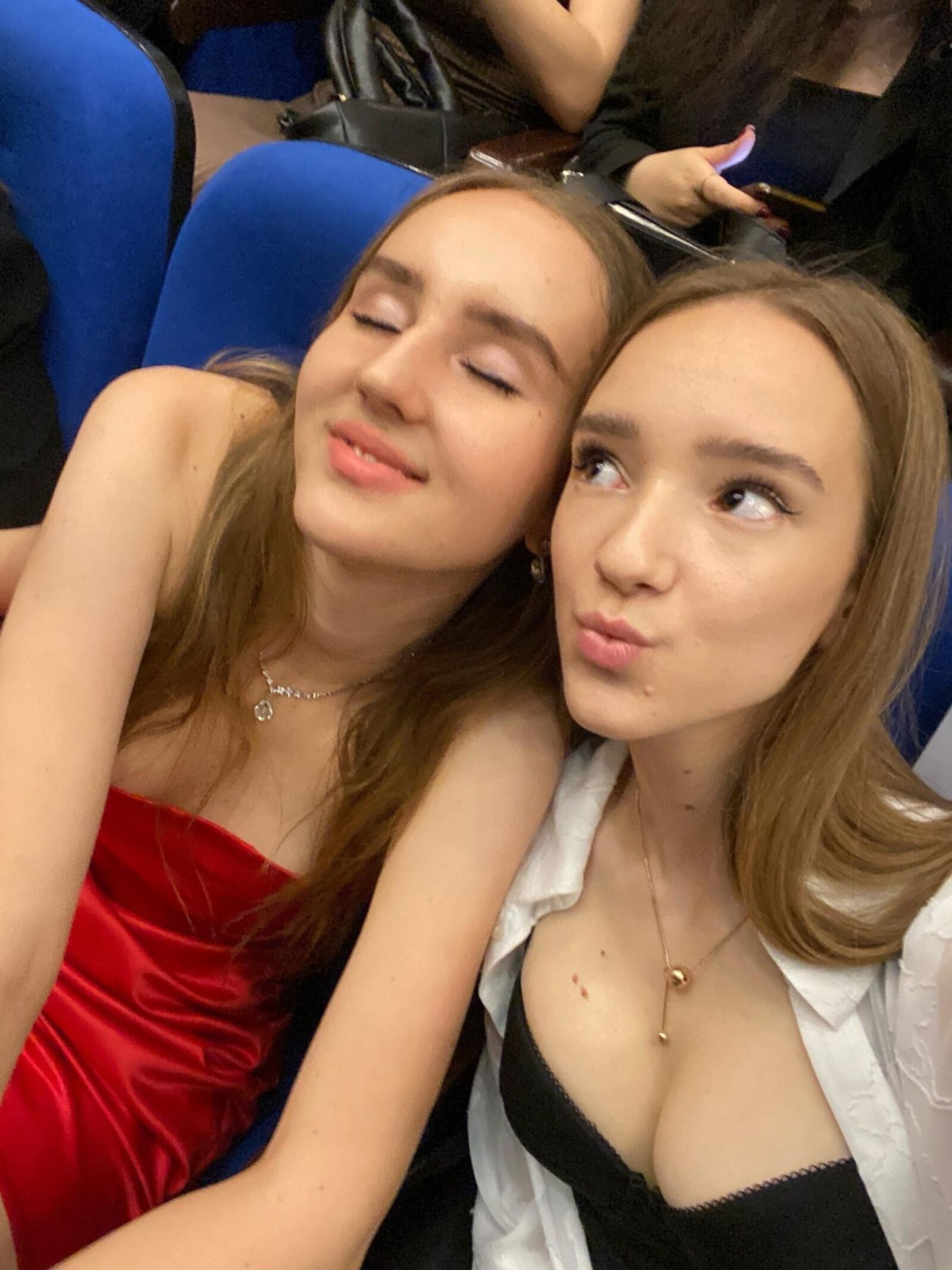 Non Nude Sisters And Friends