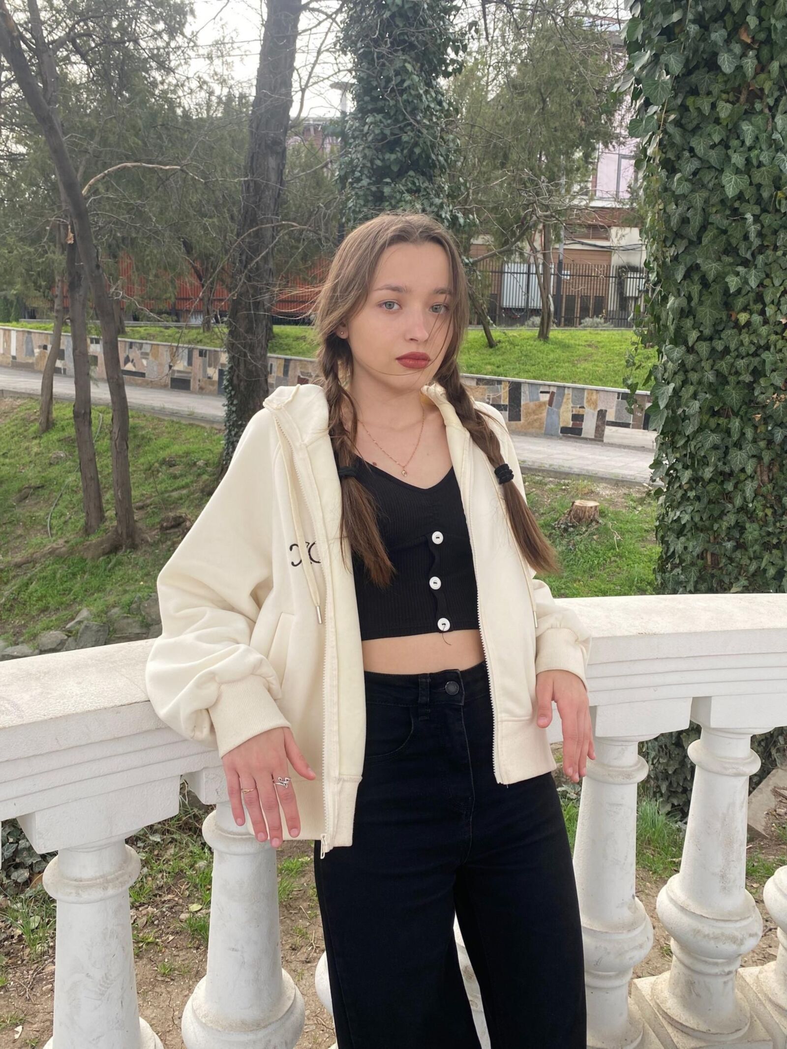 Non Nude Daughters Mixed 