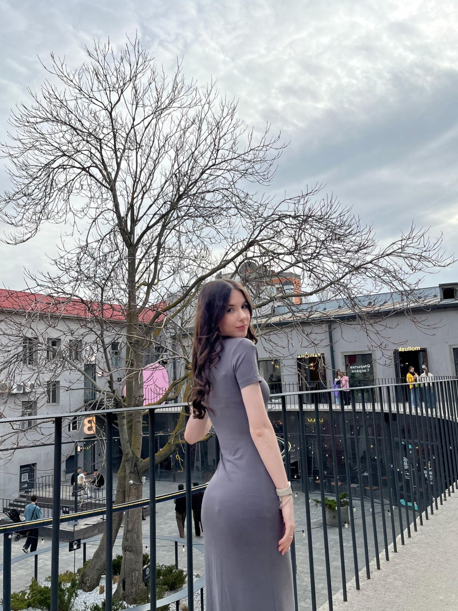 Non Nude Daughter 