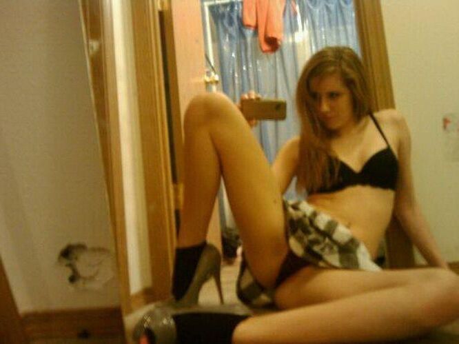 Selfie Teen con un culo fantástico