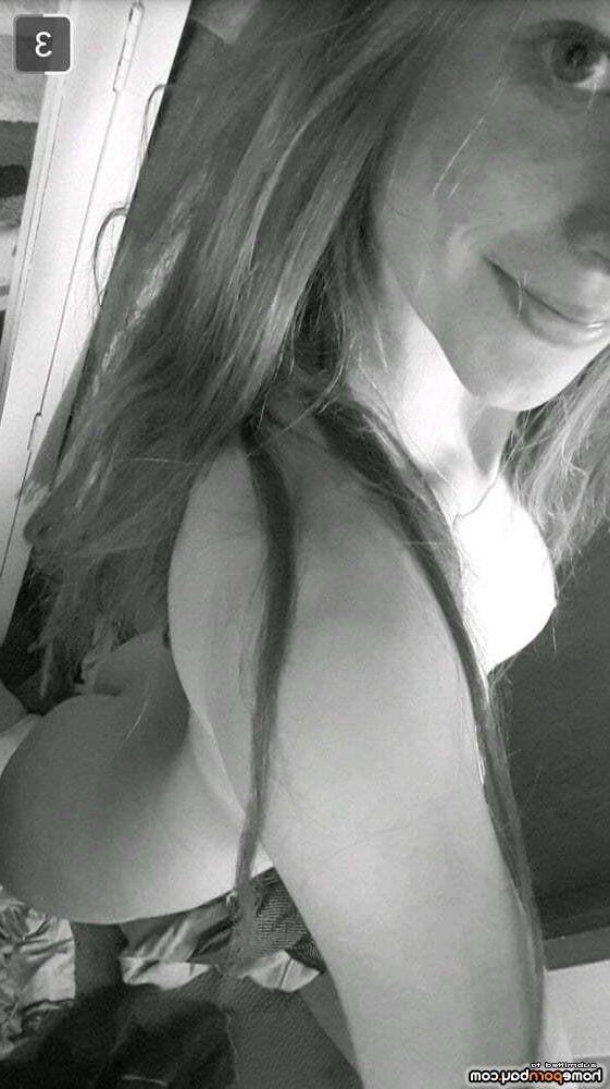 Butts sur les selfies du dos