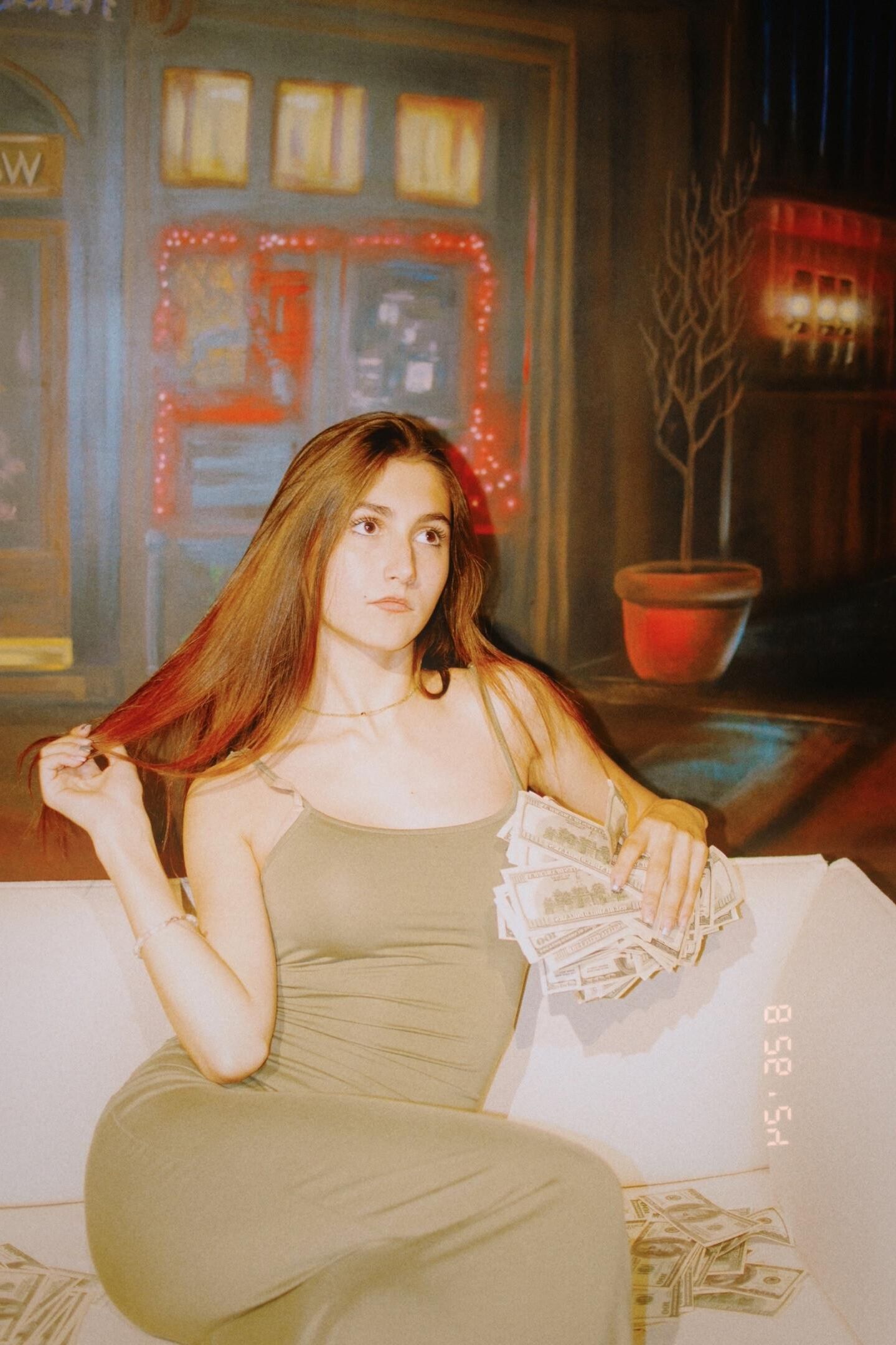 Non Nude Daughter 