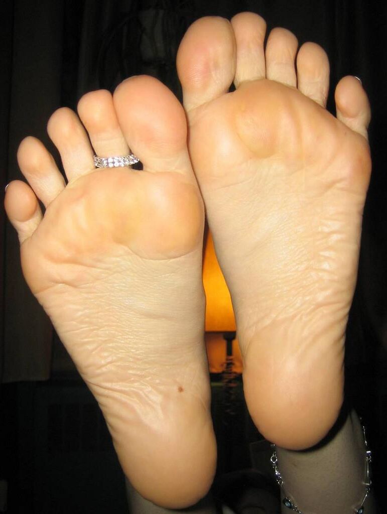 Pieds de près