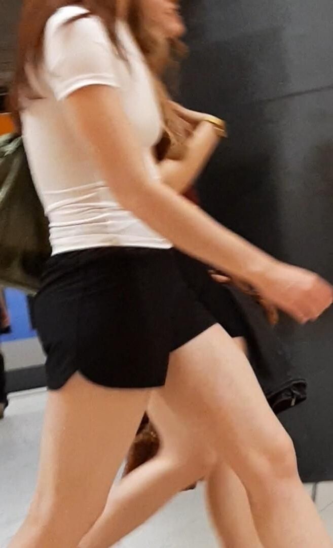 Streetgirls in shorts 